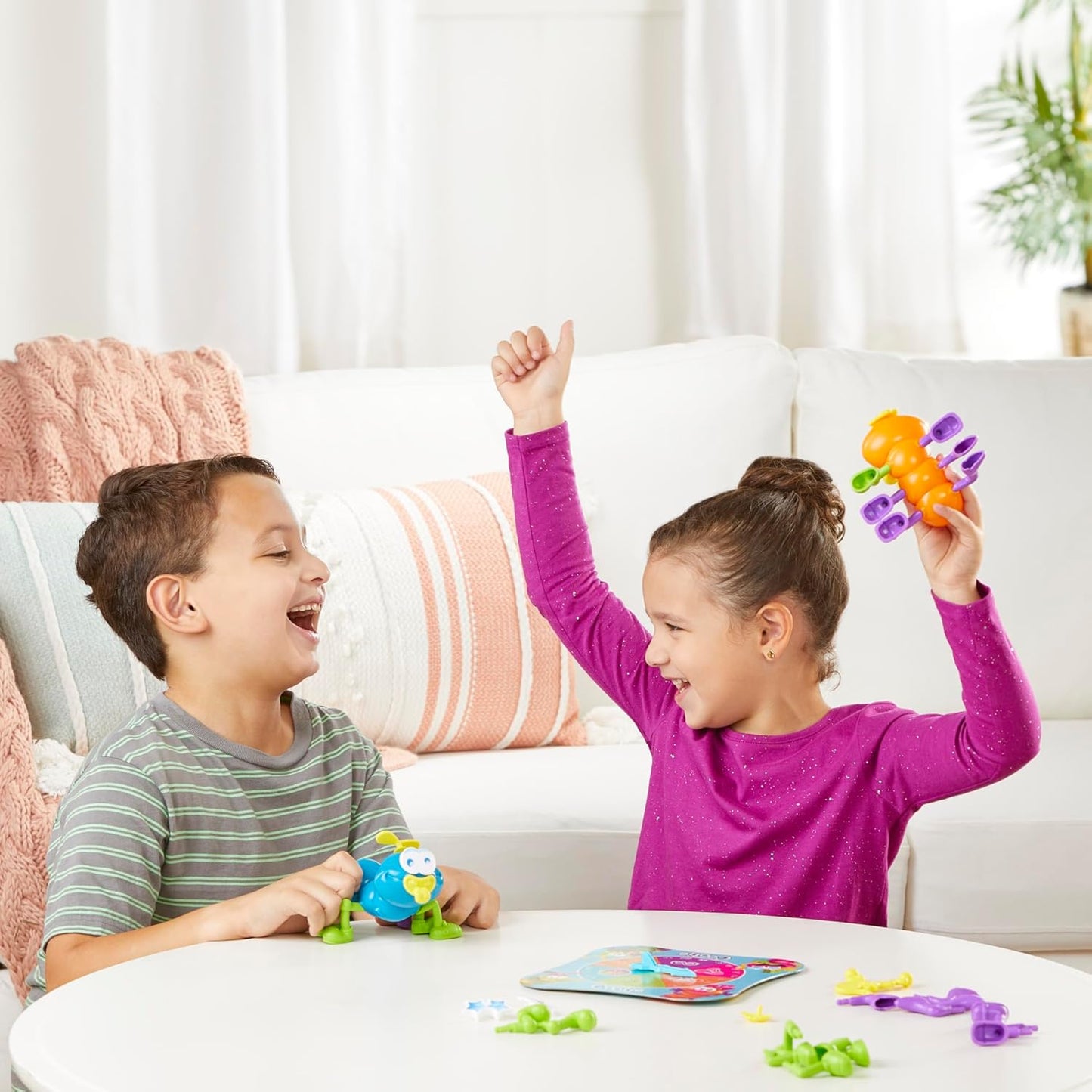 <<預訂>> Hasbro Cootie Mixing and Matching Bug-Building Game