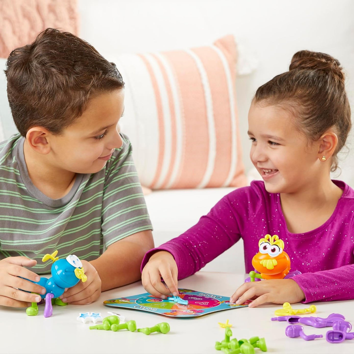 <<預訂>> Hasbro Cootie Mixing and Matching Bug-Building Game